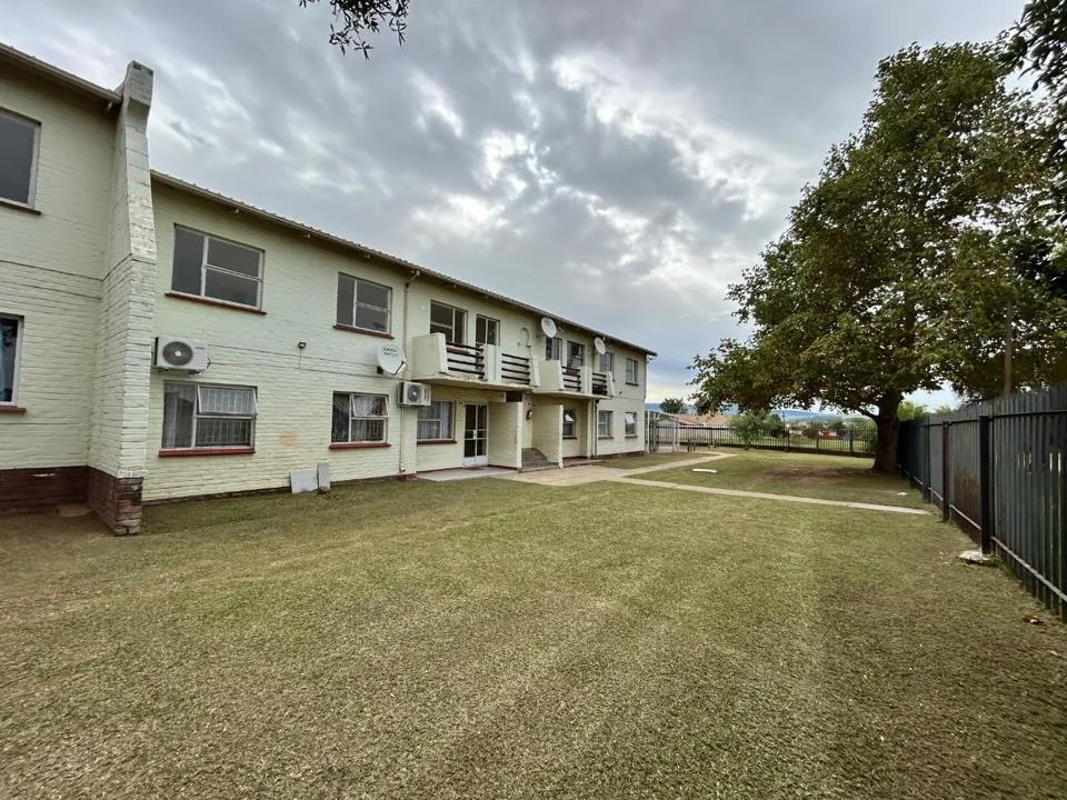3 Bedroom Apartment / flat to rent in Paradise