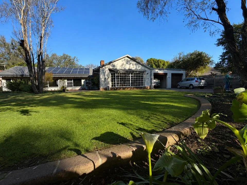 4 Bedroom House for sale in Sasolburg Ext 23