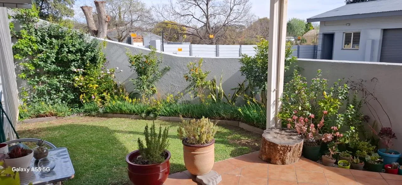 3 Bedroom Townhouse for sale in St Helena