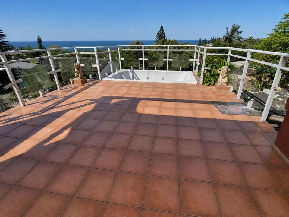 2 Bedroom House for sale in Sunwich Port