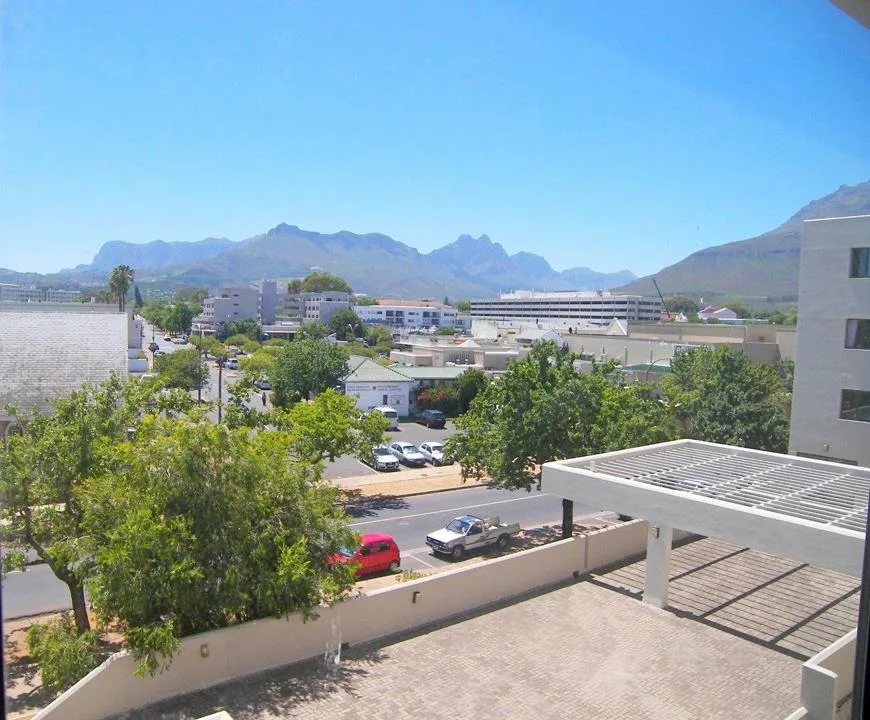2 Bedroom Apartment / flat to rent in Stellenbosch Central