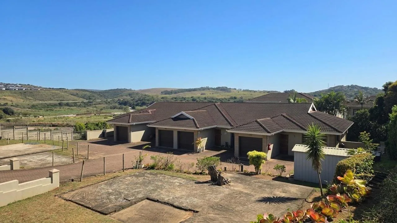 13 Bedroom Townhouse for sale in Scottburgh Central