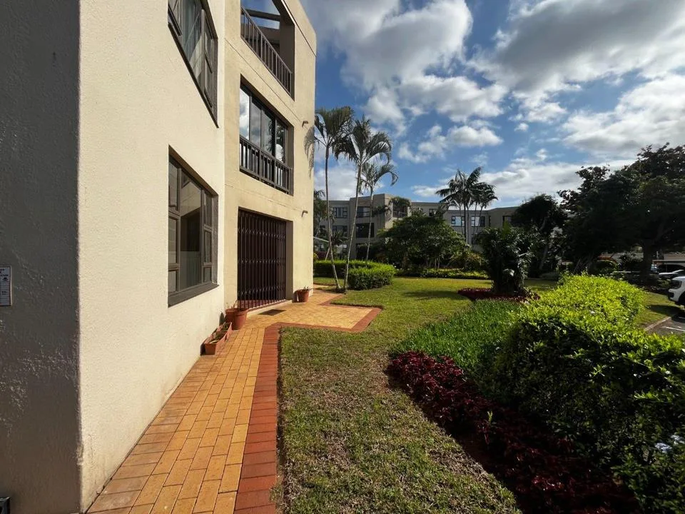 2 Bedroom Apartment / flat for sale in Umhlanga Central