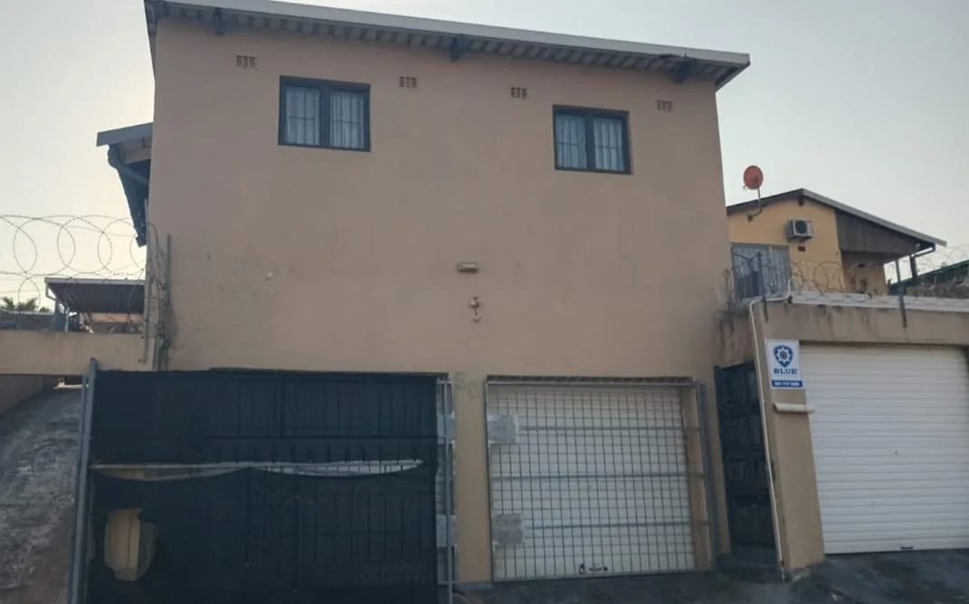 5 Bedroom House for sale in Crossmoor