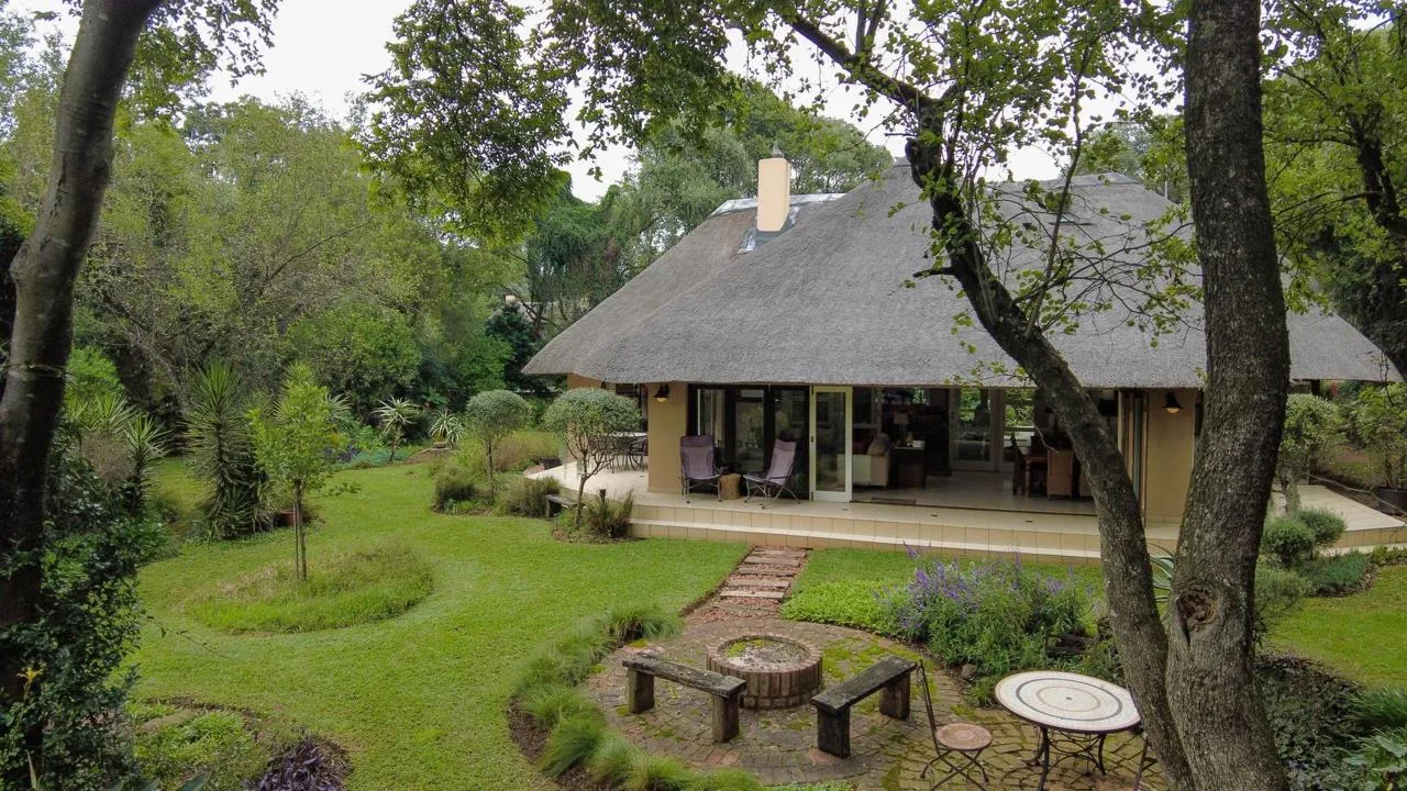 4 Bedroom House for sale in Lakeland Estate