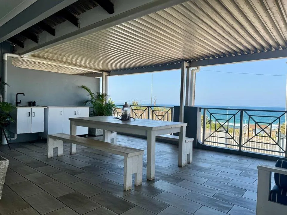 3 Bedroom Townhouse for sale in Scottburgh Central