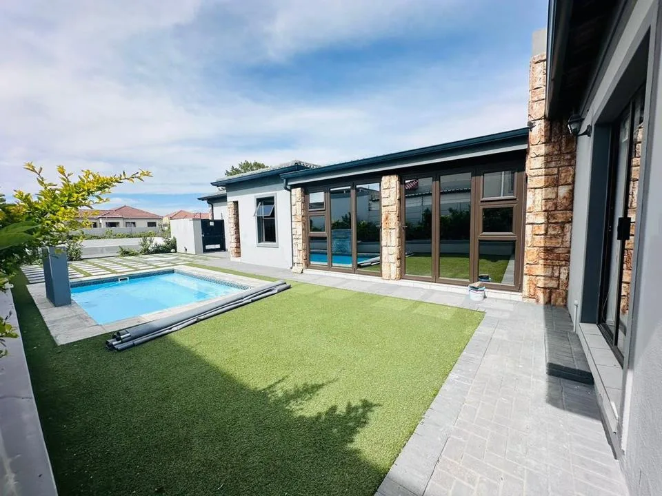 3 Bedroom House to rent in Parklands