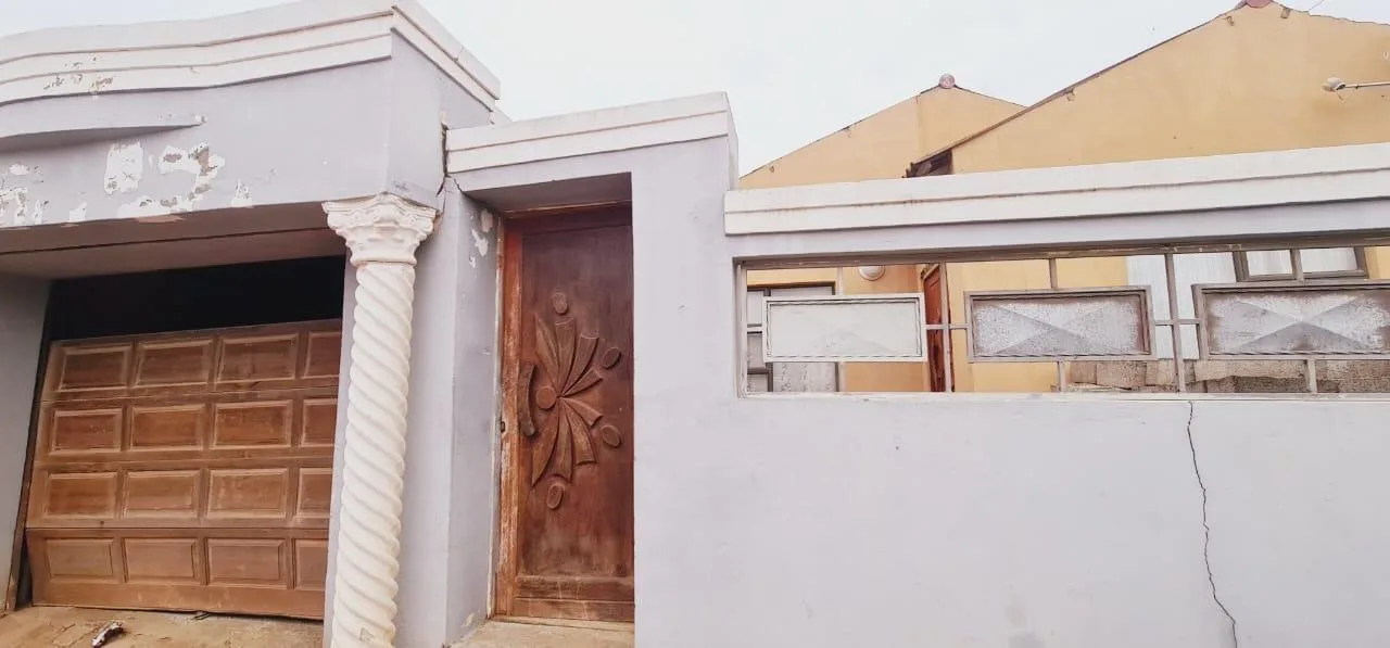 2 Bedroom House for sale in Govan Mbeki