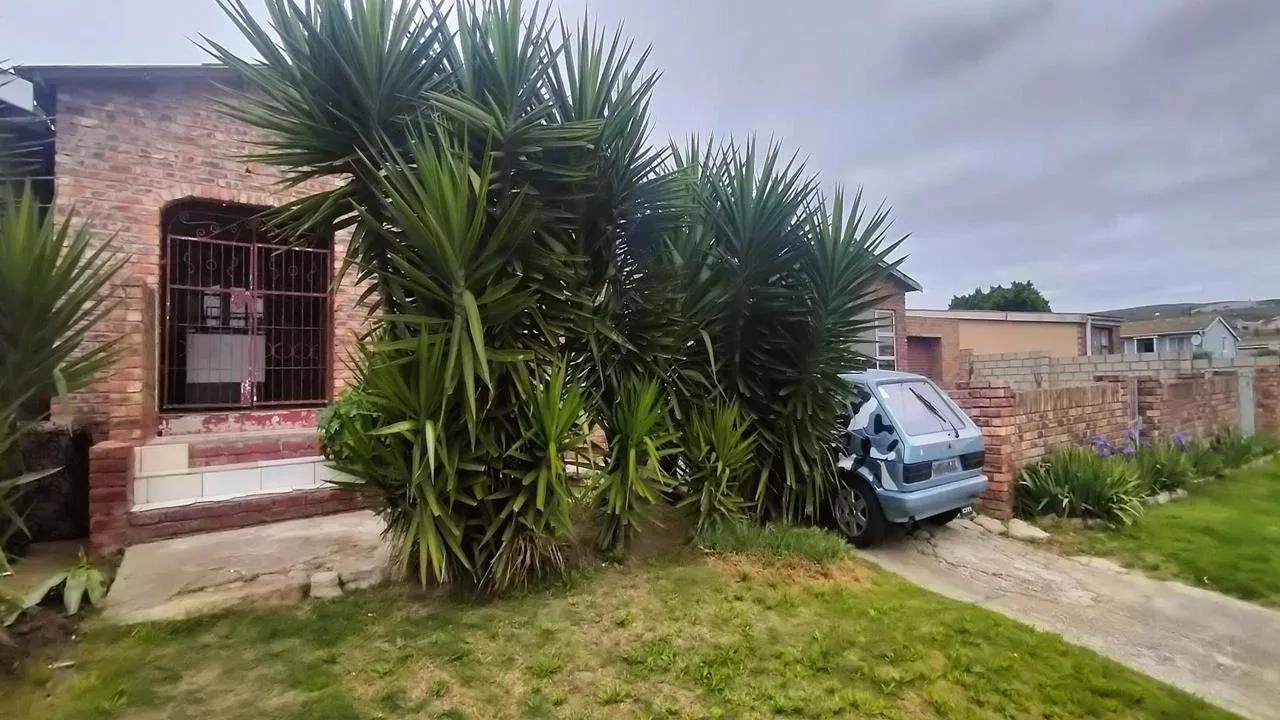 4 Bedroom House for sale in Bethelsdorp