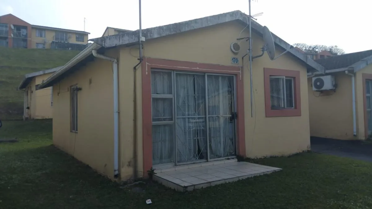 3 Bedroom Townhouse for sale in Woodhaven