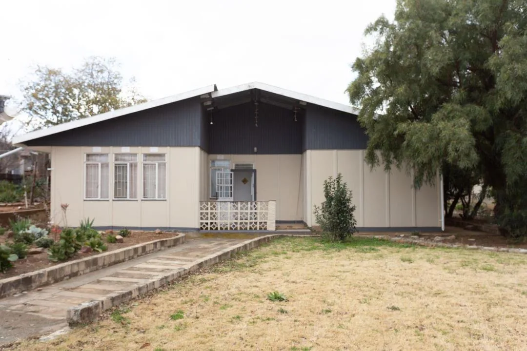 3 Bedroom House for sale in Oviston