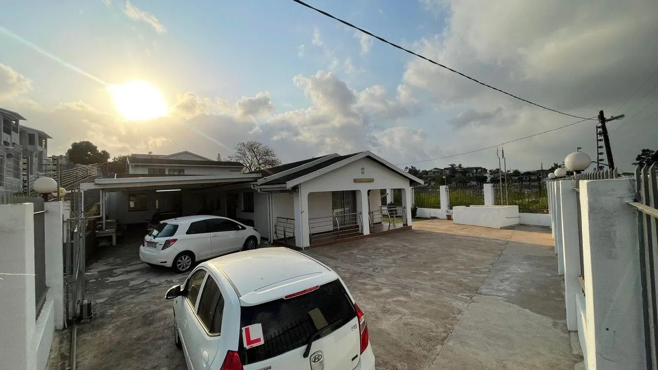 3 Bedroom House for sale in Hippo Road