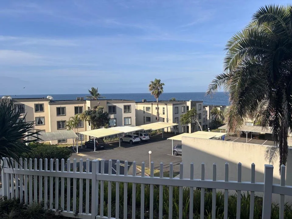 2 Bedroom Apartment / flat for sale in Uvongo Beach