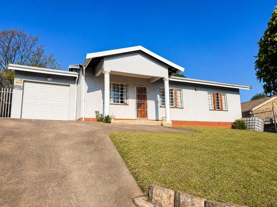 3 Bedroom House on auction in Dunveria