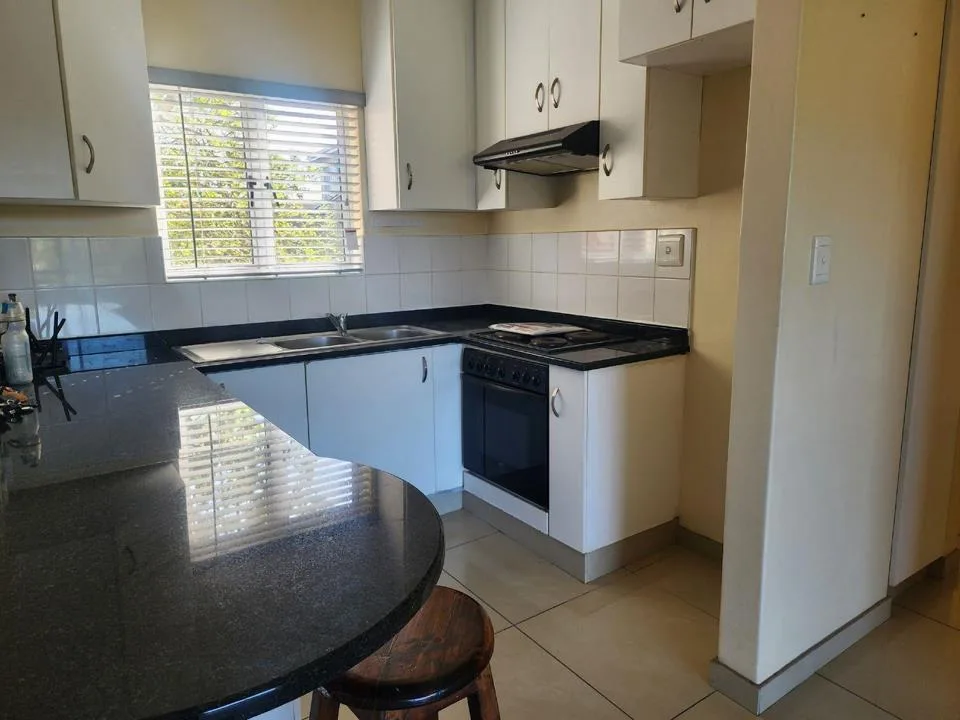 2 Bedroom Apartment / flat to rent in Sheffield Beach