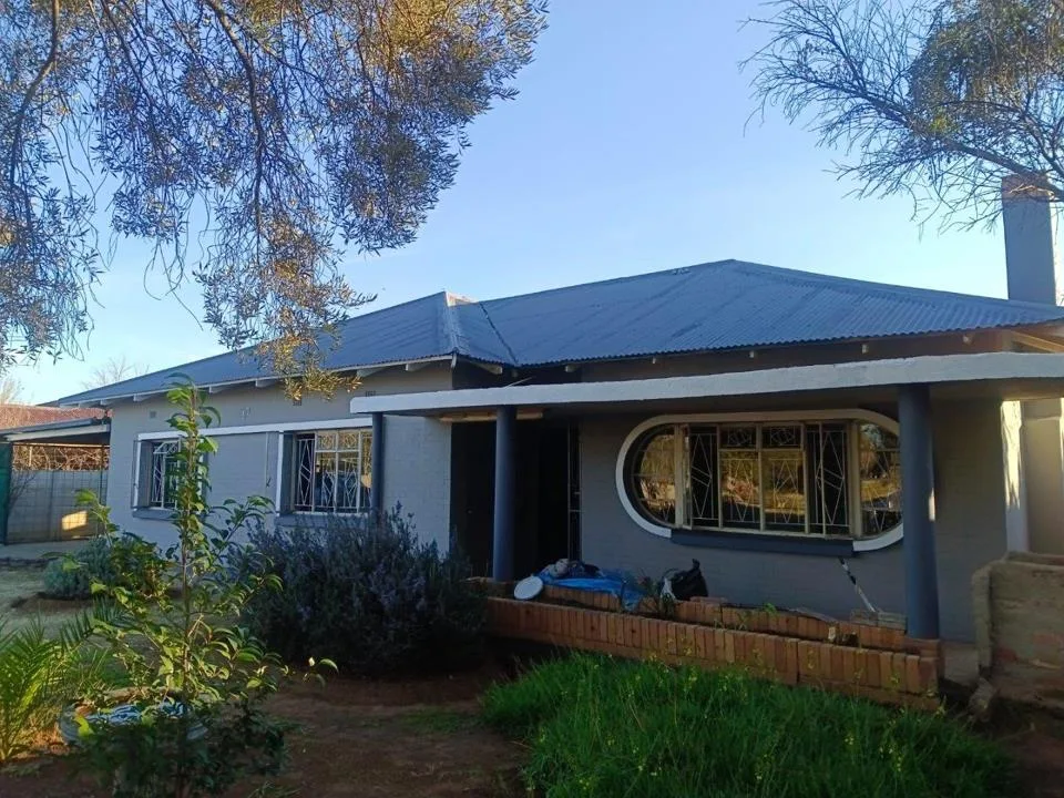 3 Bedroom House for sale in Hennenman