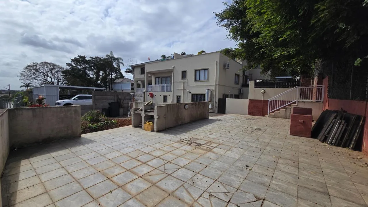 3 Bedroom Apartment / flat for sale in Morningside