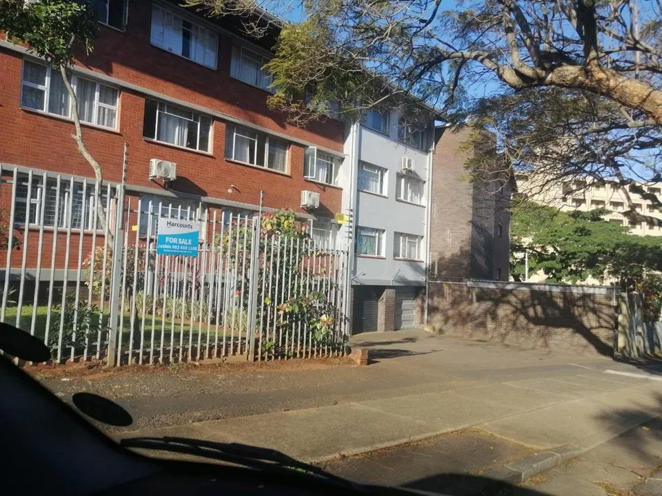 2.5 Bedroom Apartment / flat to rent in Essenwood