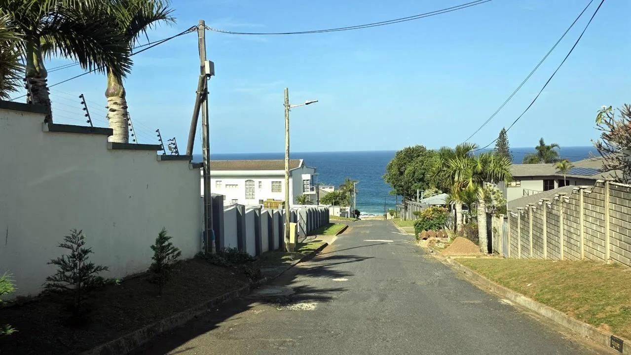 2 Bedroom Apartment / flat for sale in Manaba Beach
