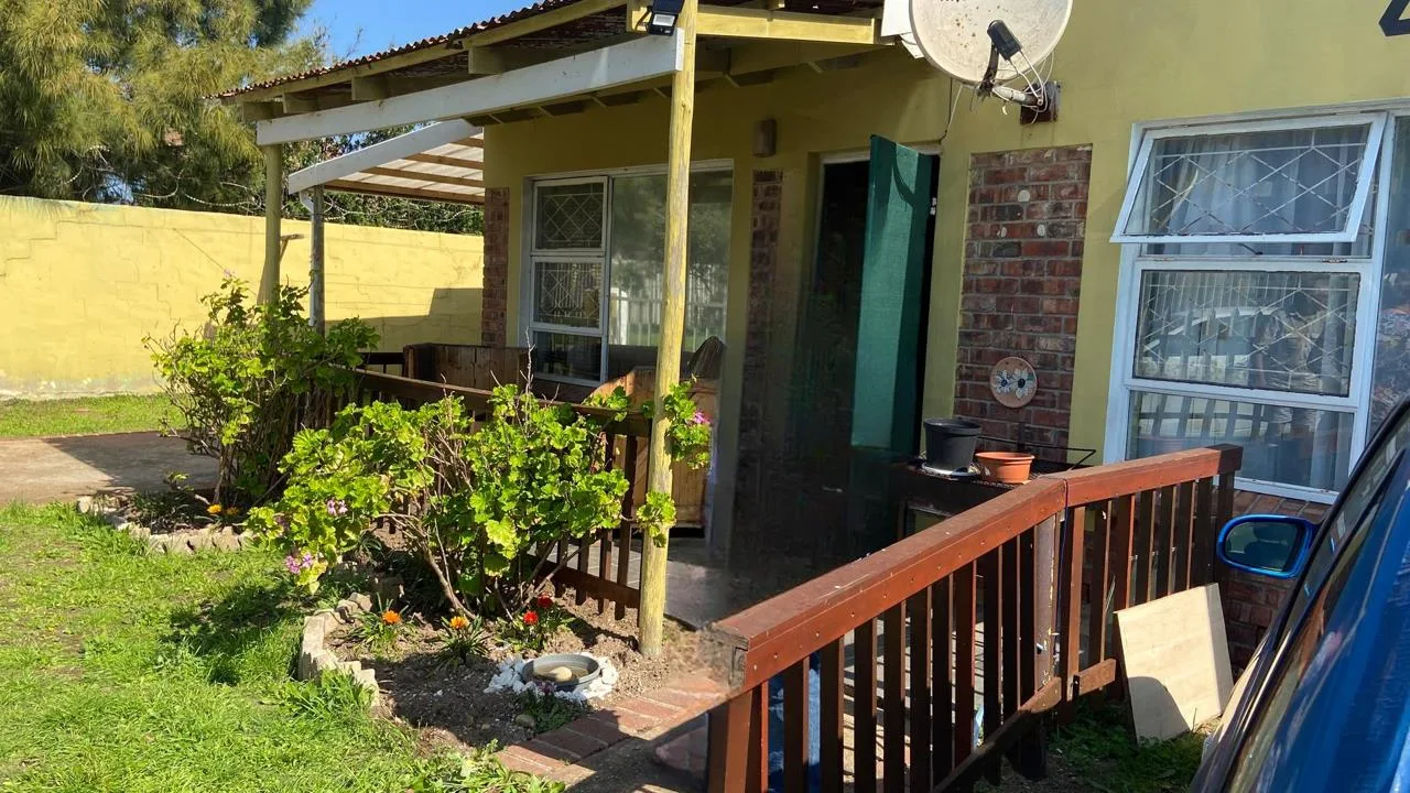 5 Bedroom House for sale in Pellsrus