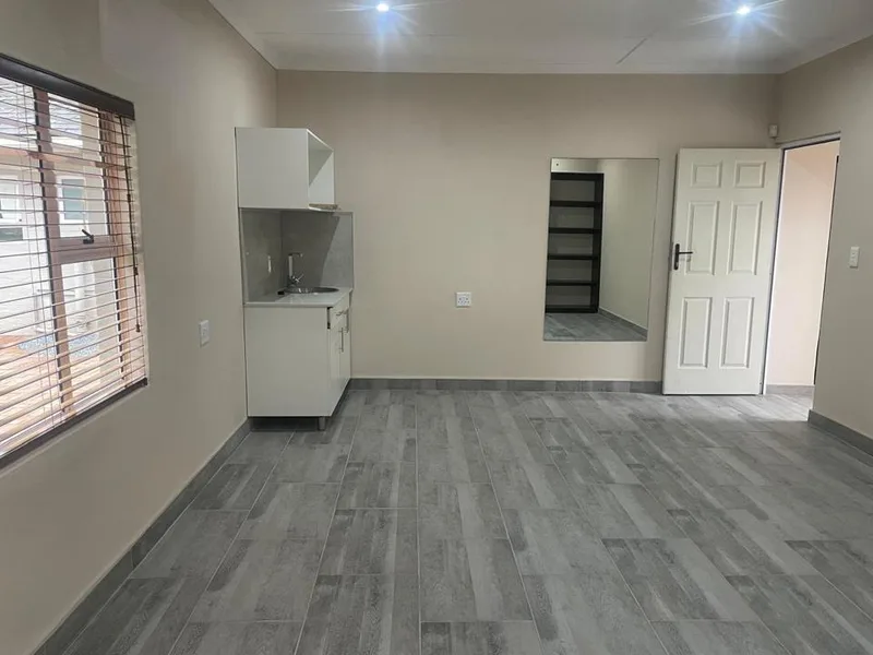 1 Bedroom House to rent in Cowies Hill