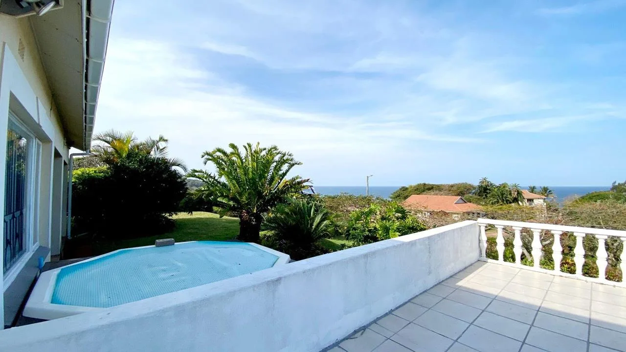 3 Bedroom House for sale in Elysium
