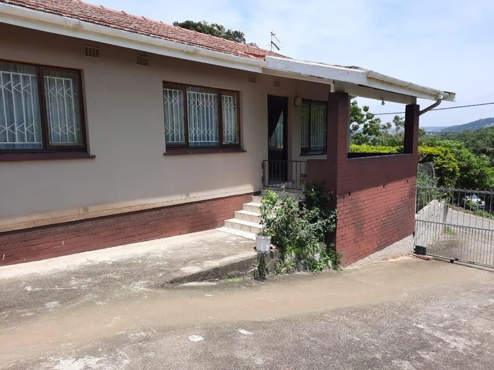 3 Bedroom House for sale in Kenville