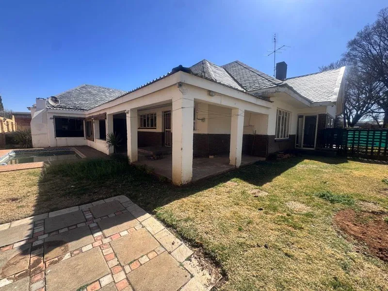 4 Bedroom House to rent in Irene Park