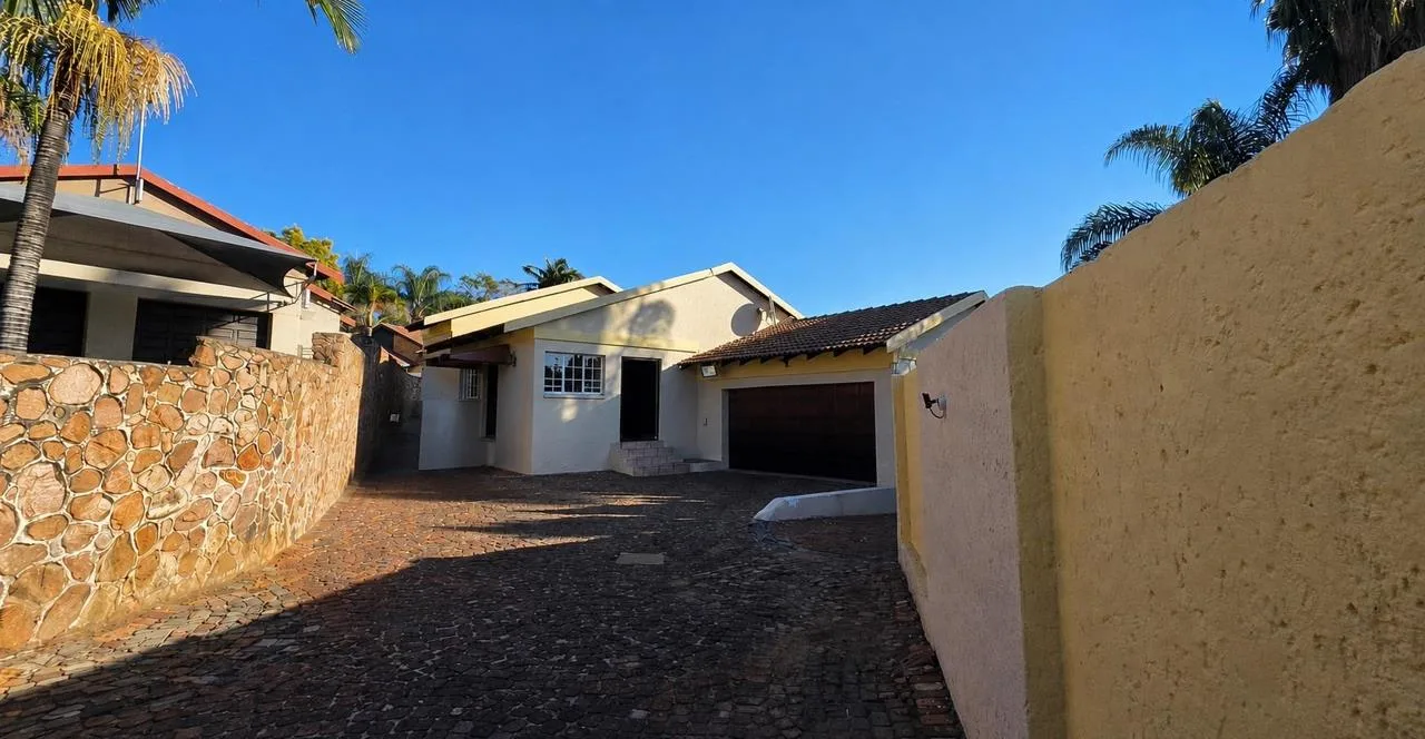 3 Bedroom House for sale in Safari Gardens