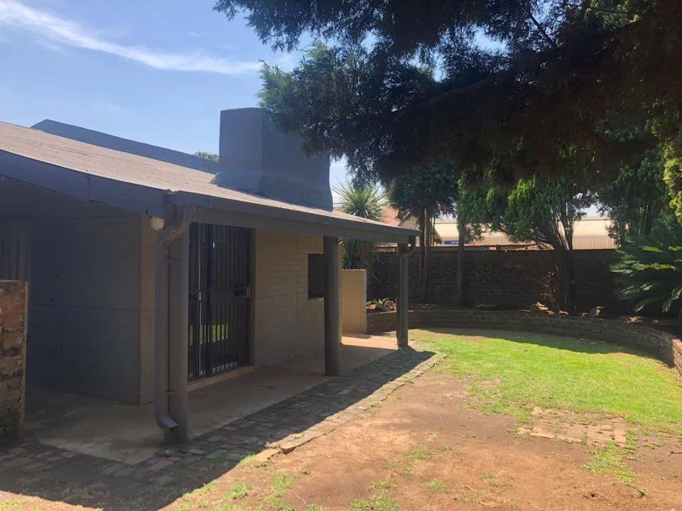 House to rent in Delmas
