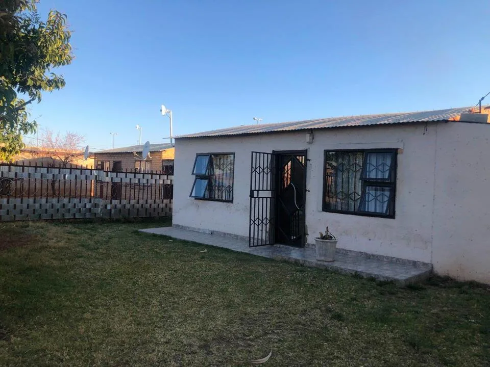 2 Bedroom House for sale in Grasslands