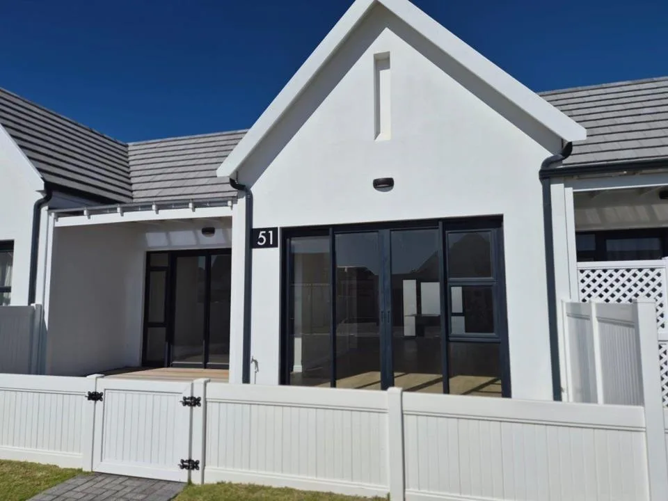 1 Bedroom Townhouse to rent in St Francis Bay Village