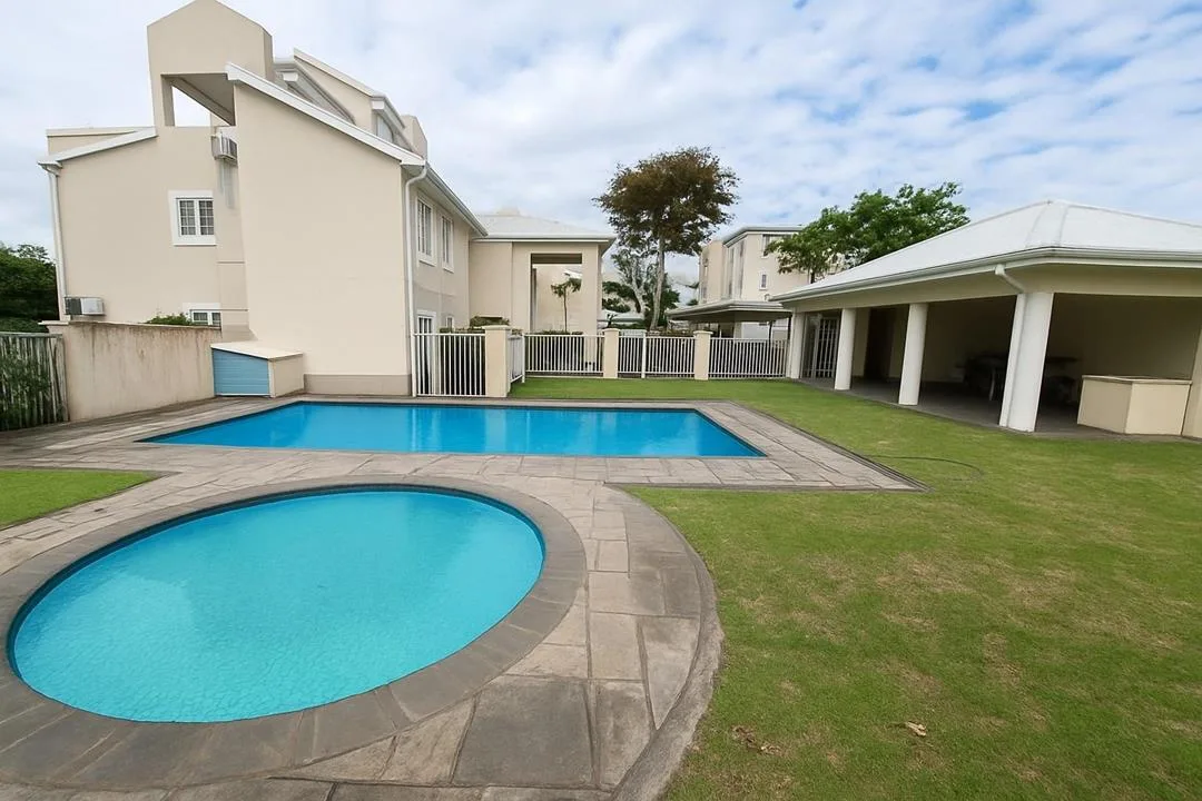 3 Bedroom Townhouse to rent in Beacon Bay North
