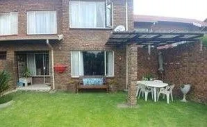 3 Bedroom Townhouse to rent in Groenkol