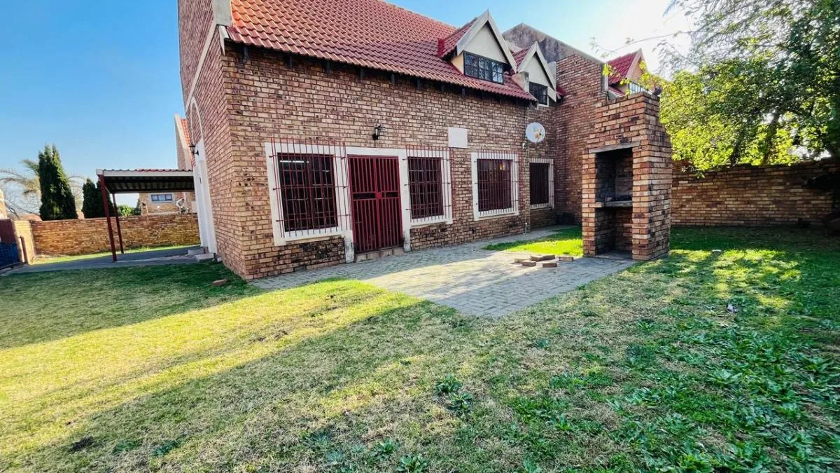 3 Bedroom Townhouse to rent in Reyno Ridge