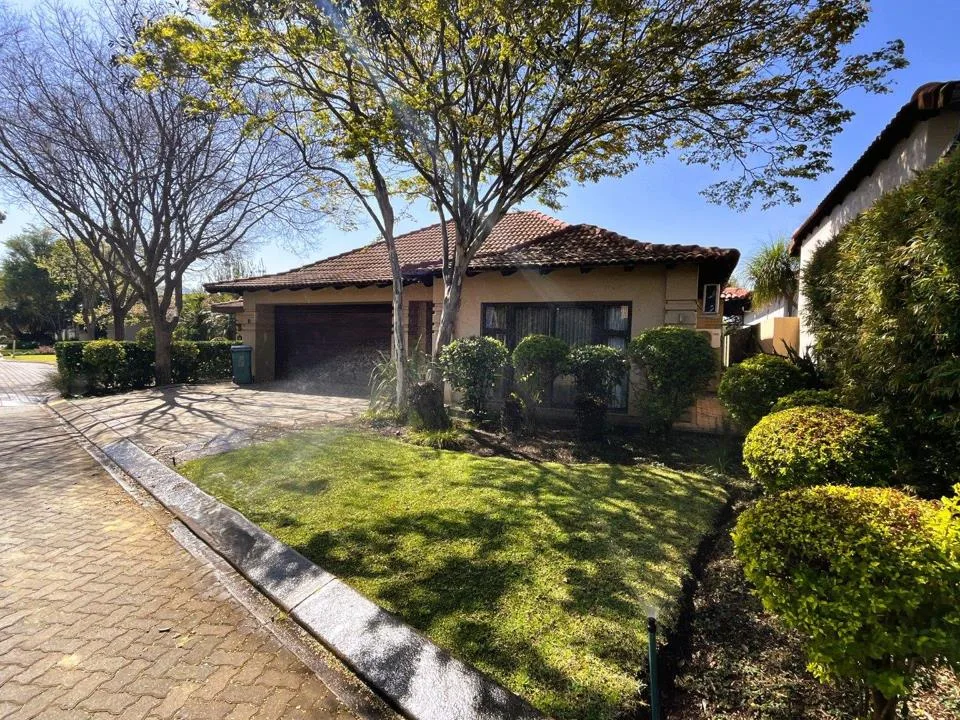 5 Bedroom House for sale in Pecanwood