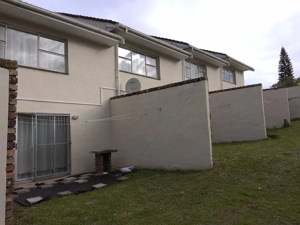 2 Bedroom Apartment / flat for sale in Amalinda