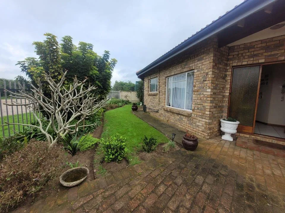 3 Bedroom House to rent in Aston Bay