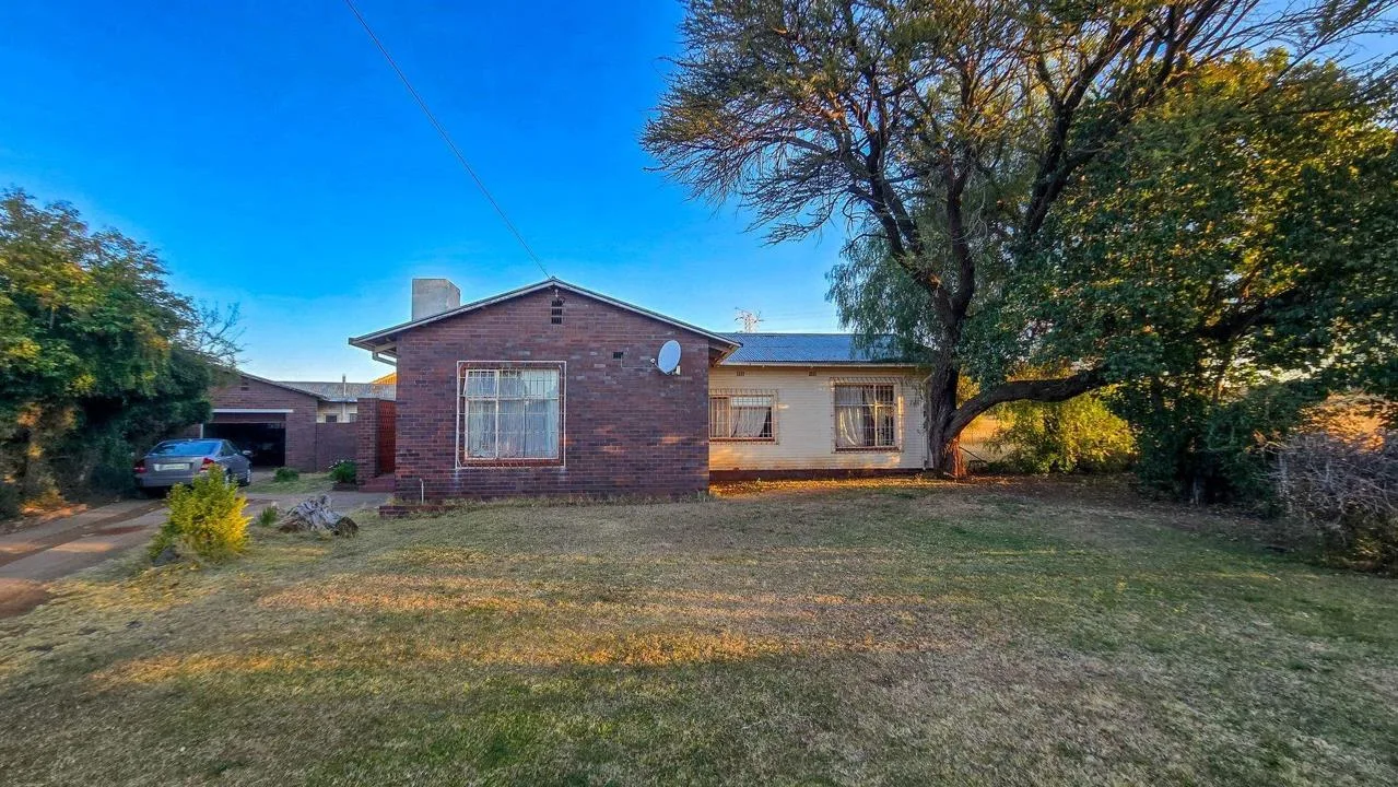 3 Bedroom House for sale in Cassandra