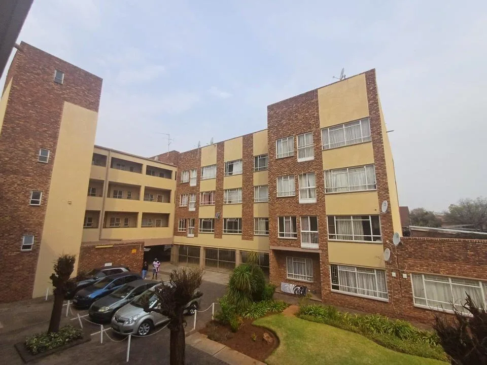 2 Bedroom Apartment / flat for sale in Potchefstroom Central