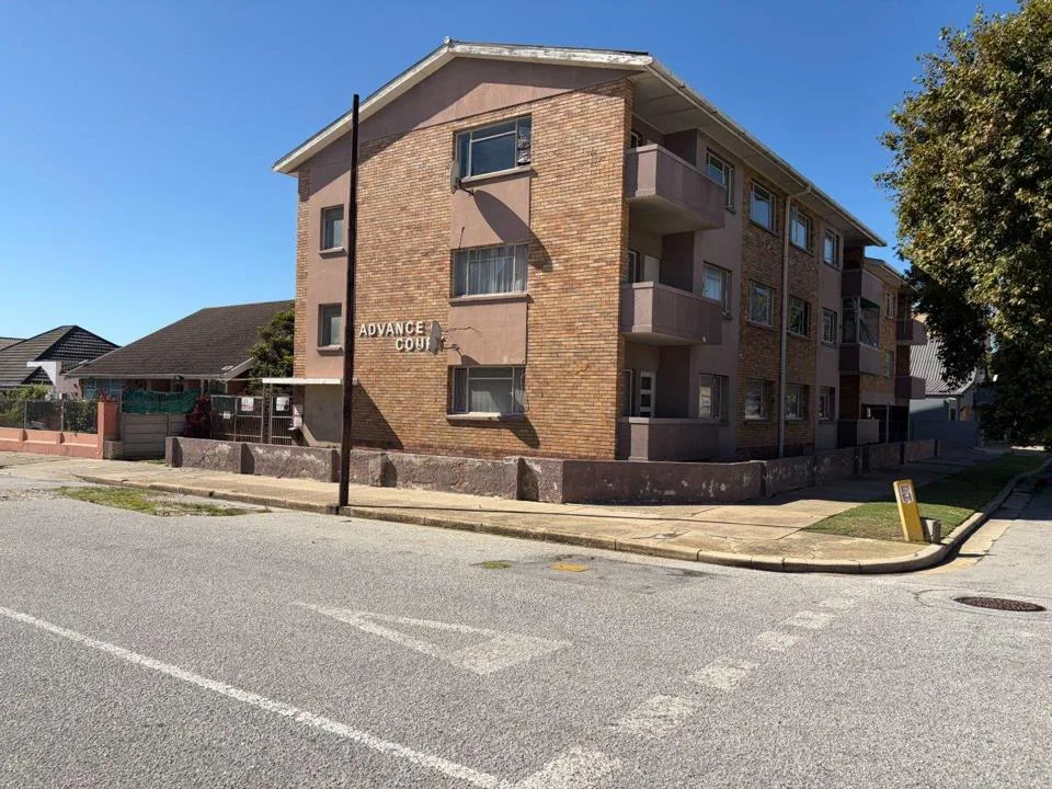 2 Bedroom Apartment / flat for sale in Sydenham