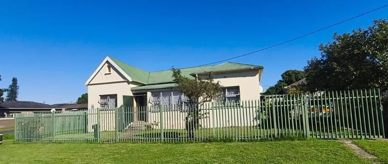 2 Bedroom House to rent in Cambridge