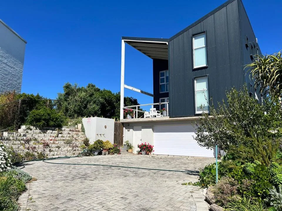 3 Bedroom House to rent in Cape St Francis