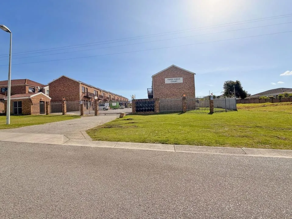 3 Bedroom Apartment / flat for sale in Brentwood Park