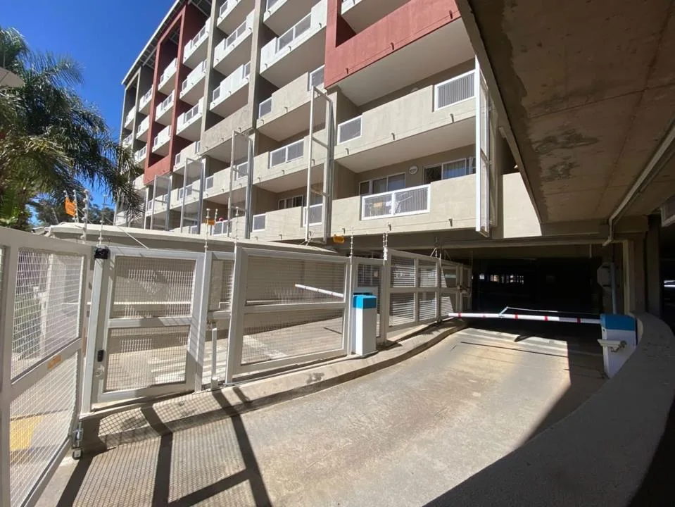 2 Bedroom Apartment / flat for sale in Universitas