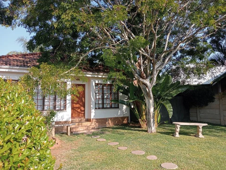 2 Bedroom House for sale in Bendor