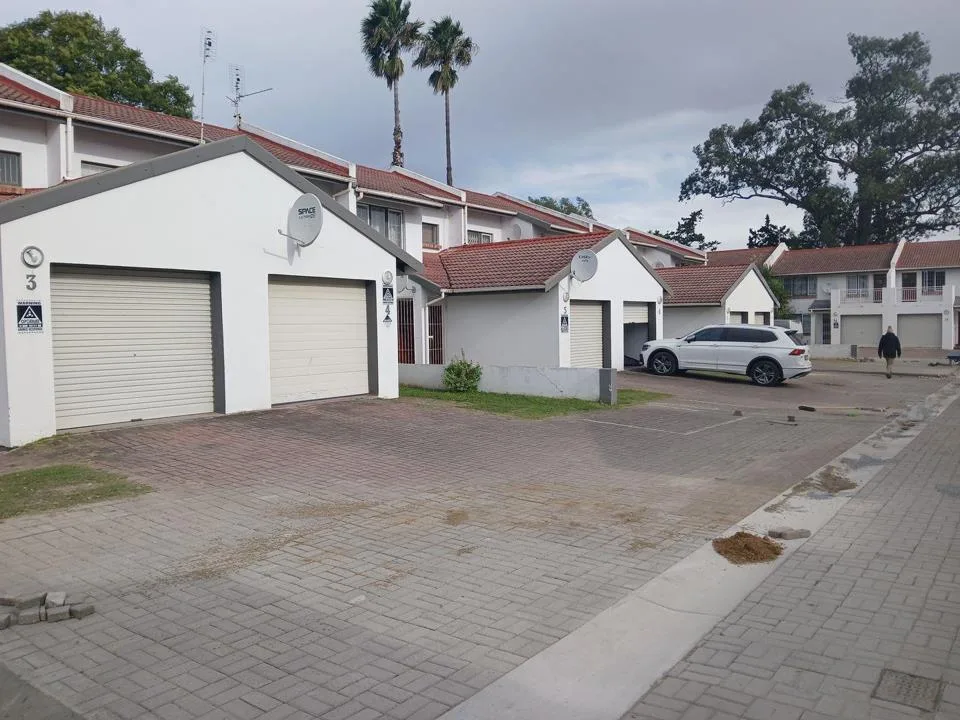 2 Bedroom Townhouse for sale in King Williams Town Central