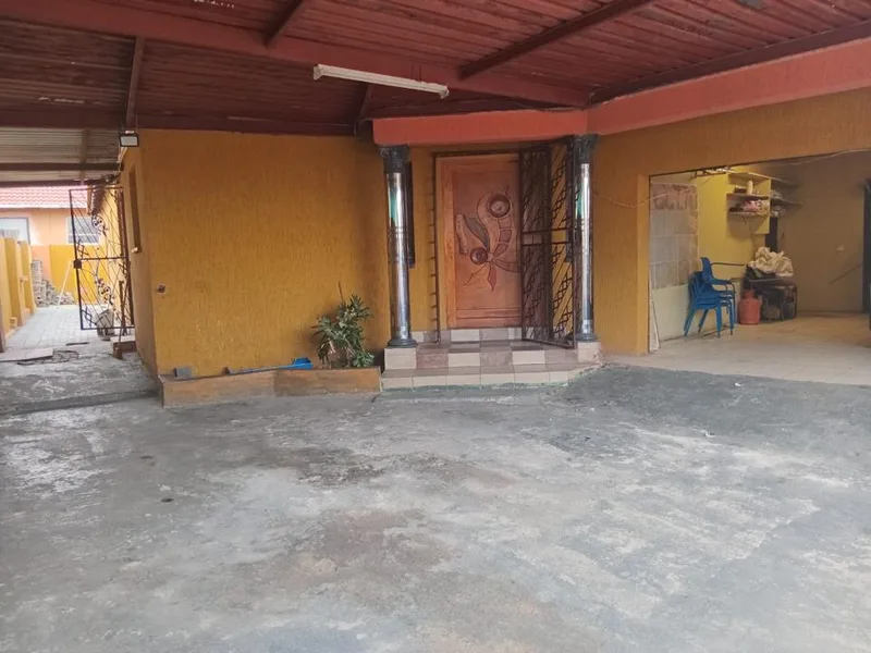 4 Bedroom House to rent in Tlhabane West