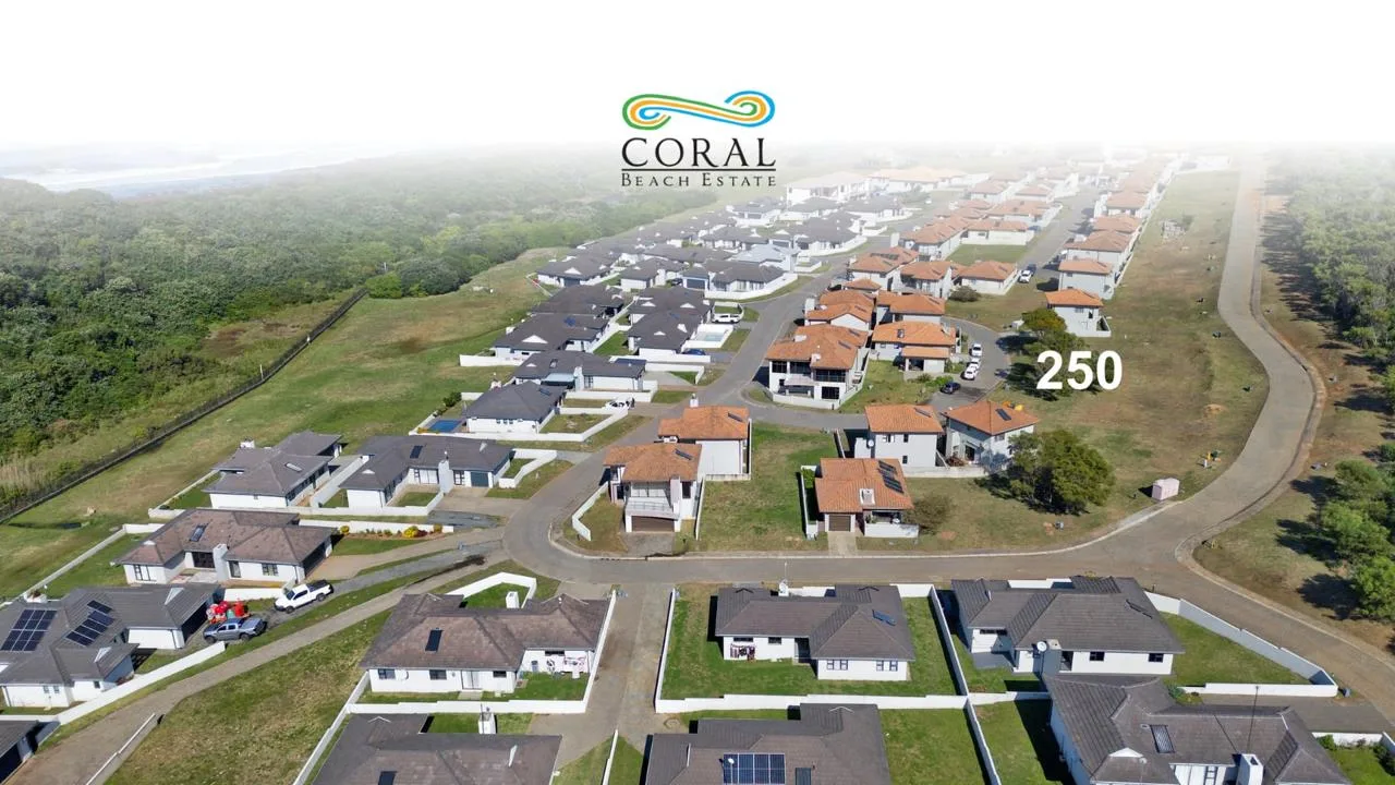 2 Bedroom House for sale in Winterstrand