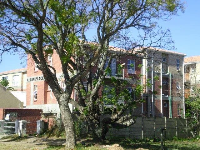 2 Bedroom Apartment / flat to rent in Grahamstown Central